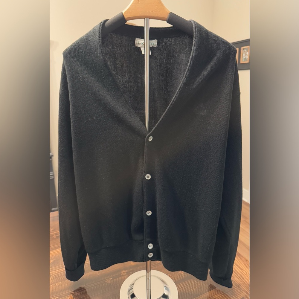 Vintage Izod Women's Black Crested Cardigan Sweater Size M EUC‎